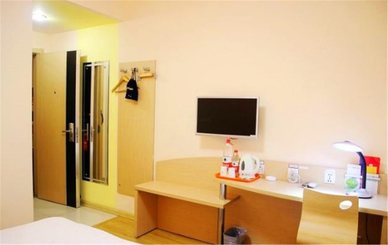 Greentree Inn Shandong Qingdao Railway Station Zhanqiao Yacht Wharf Express Exterior foto